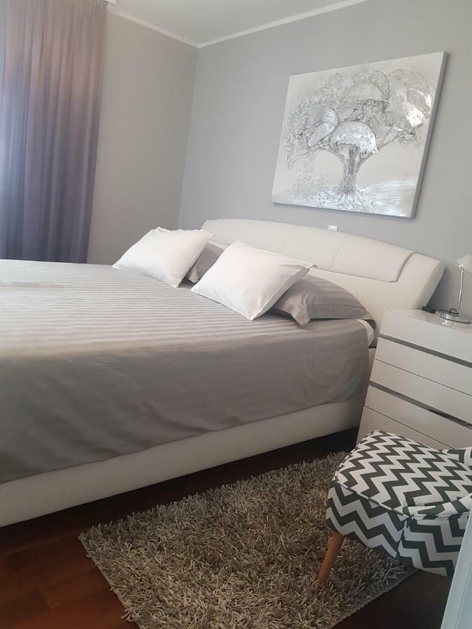 Apartman Stegic シベニク エクステリア 写真